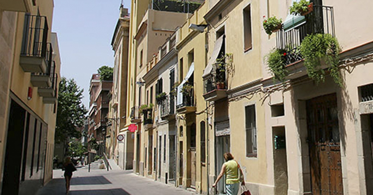 Barrio De Les Corts Meet Barcelona