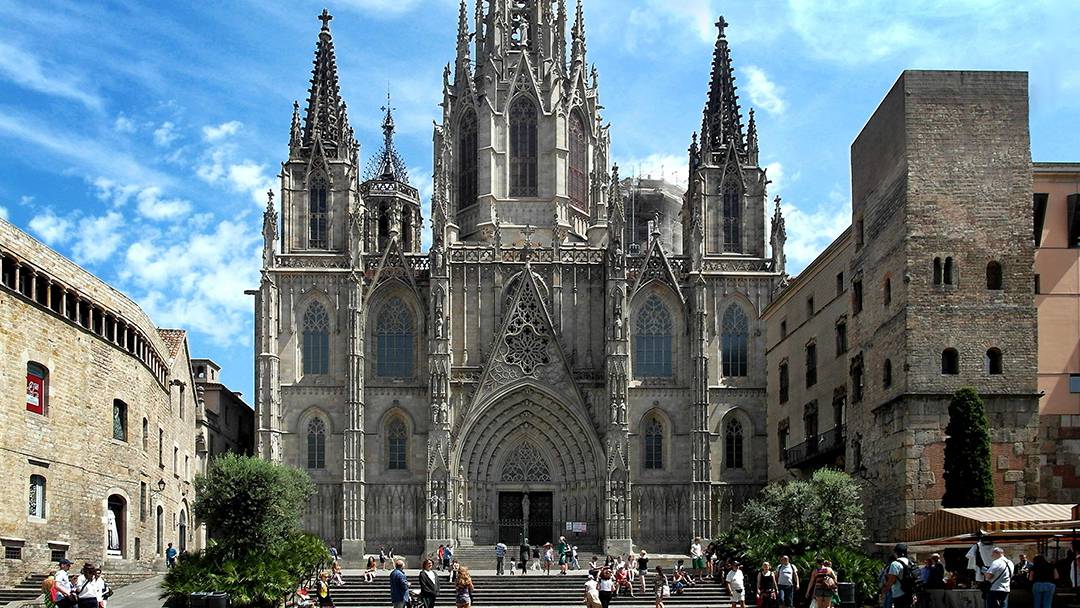 catedral de la santa creu i santa eulàlia meet barcelona