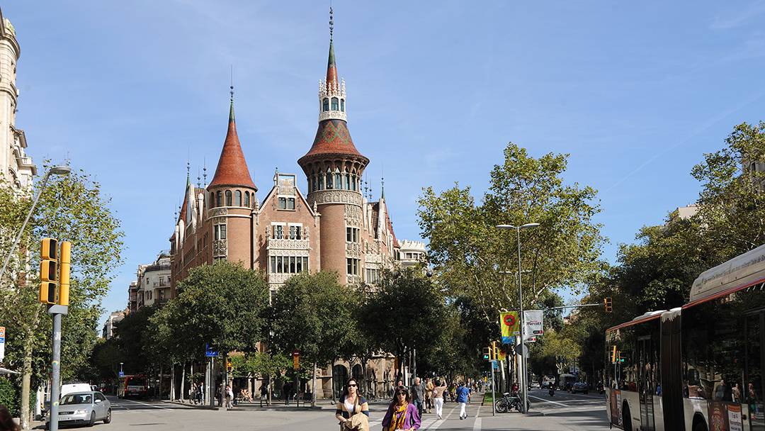 La Casa De Les Punxes L Eixample Meet Barcelona